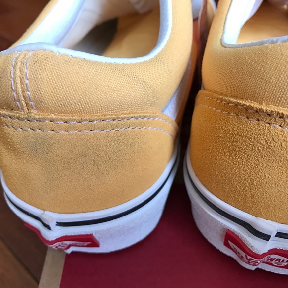 Vans Old Skool Unisex Suede/Canvas Sneakers VN0A5KRFAVL Yellow & White Men's 8.5 - Picture 12 of 12